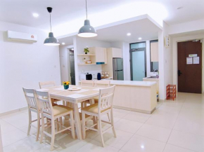 Near Mid valley old Klang Rd Kuala Lumpur 12pax
